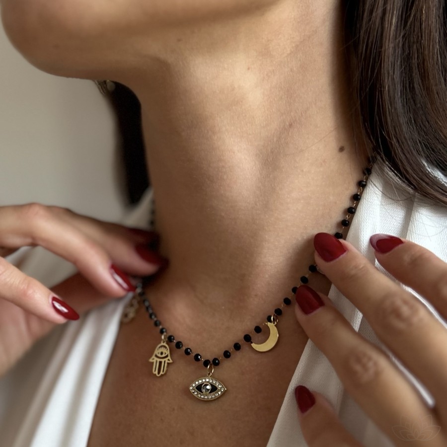 Naszyjnik obfitości z przywieszkami i ciemnymi kryształkami